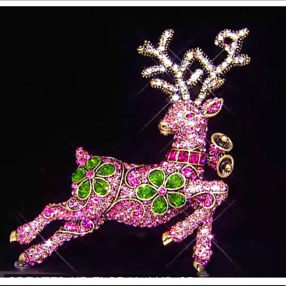 Heidi Daus Jewelry - HEIDI DAUS "Pretty Prancer" Reindeer Brooch Pin